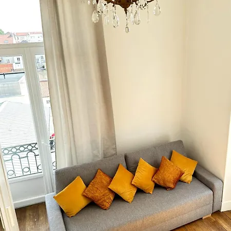 In Historical Center Of Palais Belle Epoque ,international