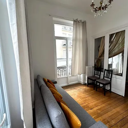 In Historical Center Of Palais Belle Epoque ,international Apartment Vichy