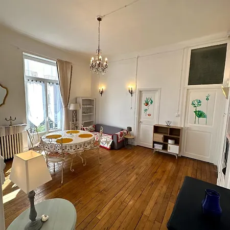 In Historical Center Of Palais Belle Epoque ,international